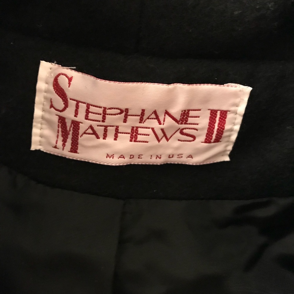Coat - Picture 3 of 7